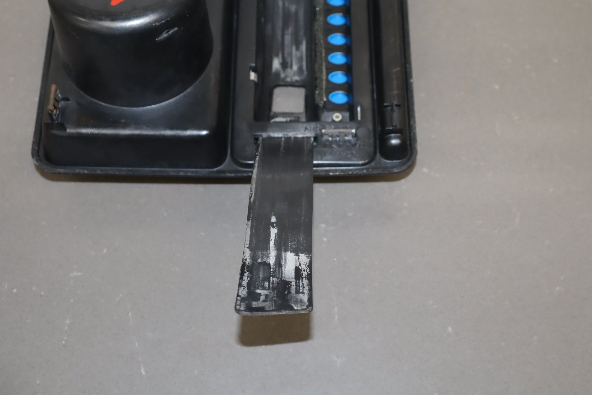 2003-2007 Hummer H2- Cup Holder, Shifter Bezel 15137654
