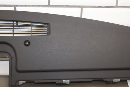 2003-2007 Hummer H2- Dash Upper Defroster Vent 15142915