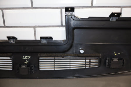 2003-2007 Hummer H2- Dash Upper Defroster Vent 15142915
