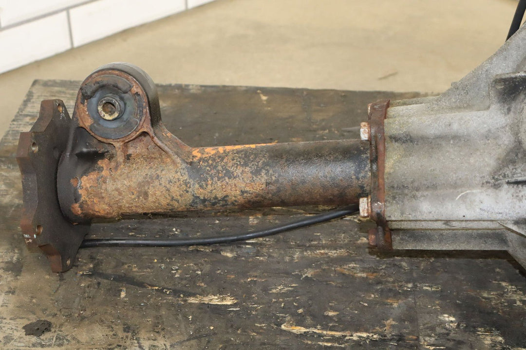 2003 - 2007 Hummer H2 Differential Carrier Assembly 25819234 162559 Miles