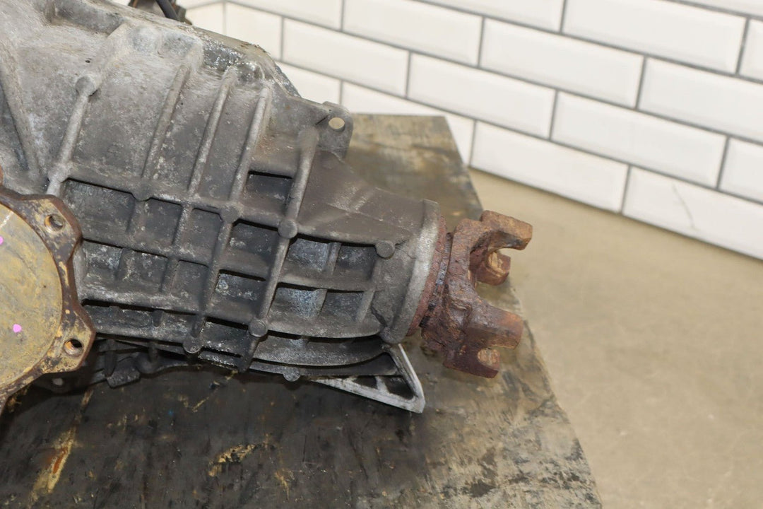 2003 - 2007 Hummer H2 Differential Carrier Assembly 25819234 162559 Miles