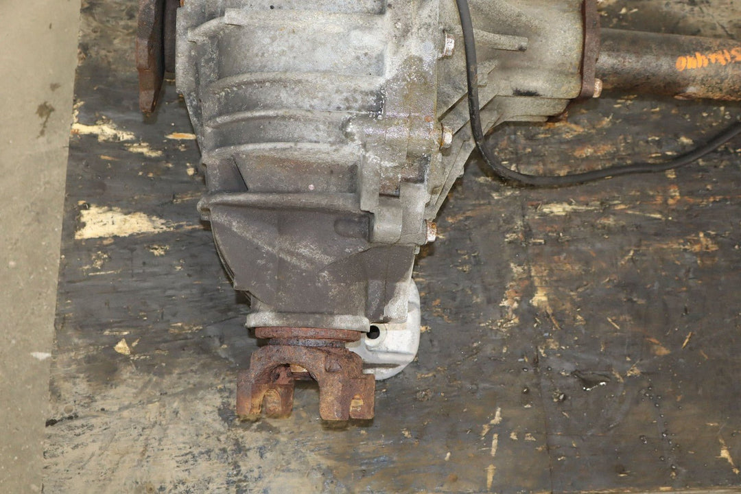 2003 - 2007 Hummer H2 Differential Carrier Assembly 25819234 162559 Miles