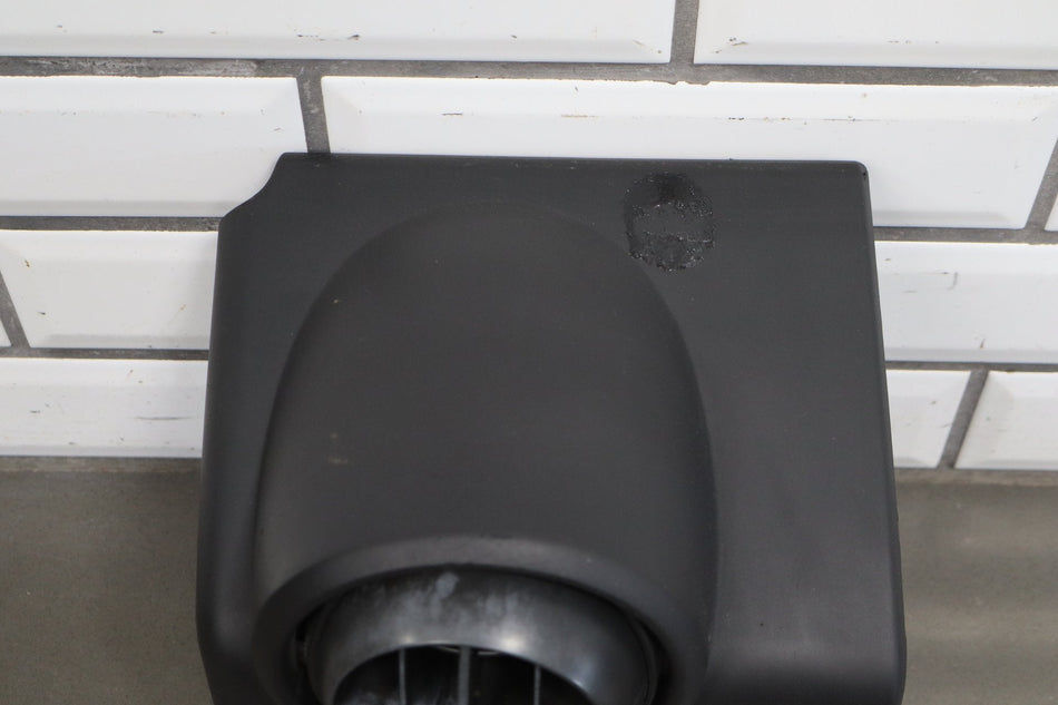 2003-2007 Hummer H2 - Driver Left Dash Air Vent 10358034