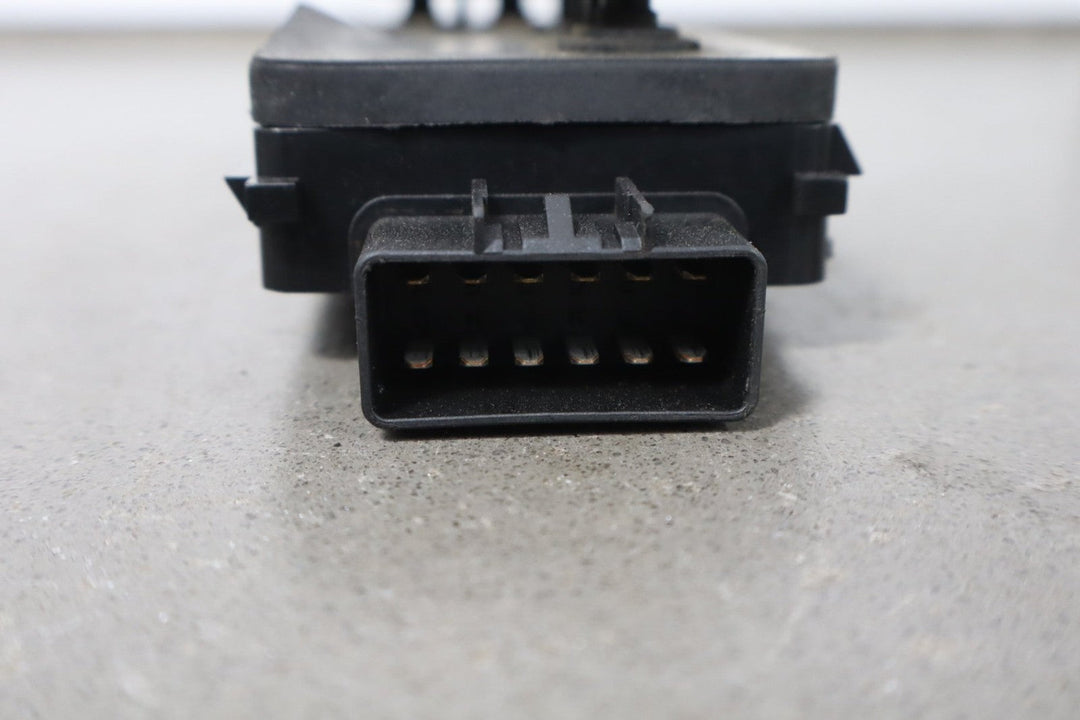 2003 - 2007 Hummer H2 - Driver Left Power Seat Adjuster Switch W/ Bezel 88942385