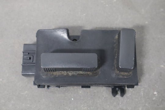 2003 - 2007 Hummer H2 - Driver Left Power Seat Adjuster Switch W/ Bezel 88942385