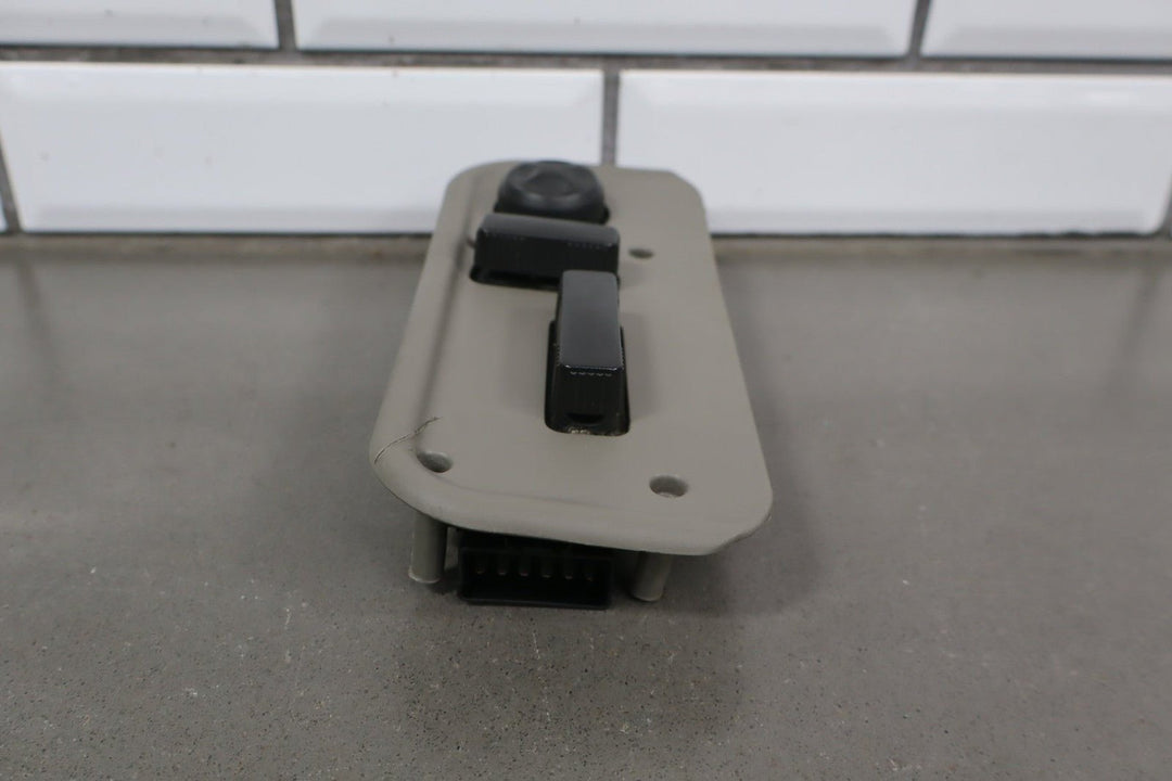2003 - 2007 Hummer H2 - Driver Left Power Seat Adjuster Switch W/ Bezel 88942385