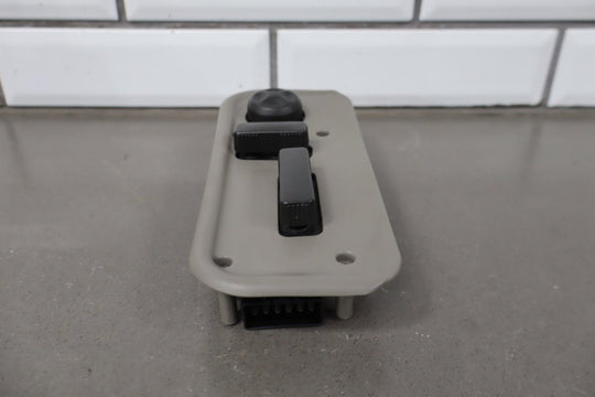 2003 - 2007 Hummer H2 - Driver Left Power Seat Adjuster Switch W/ Bezel 88942385