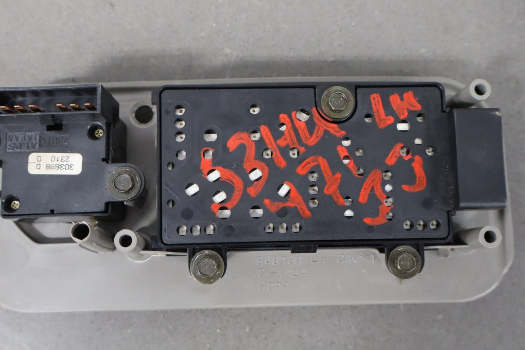 2003 - 2007 Hummer H2 - Driver Left Power Seat Adjuster Switch W/ Bezel 88942385