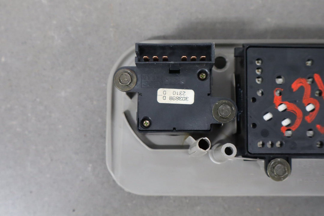 2003 - 2007 Hummer H2 - Driver Left Power Seat Adjuster Switch W/ Bezel 88942385