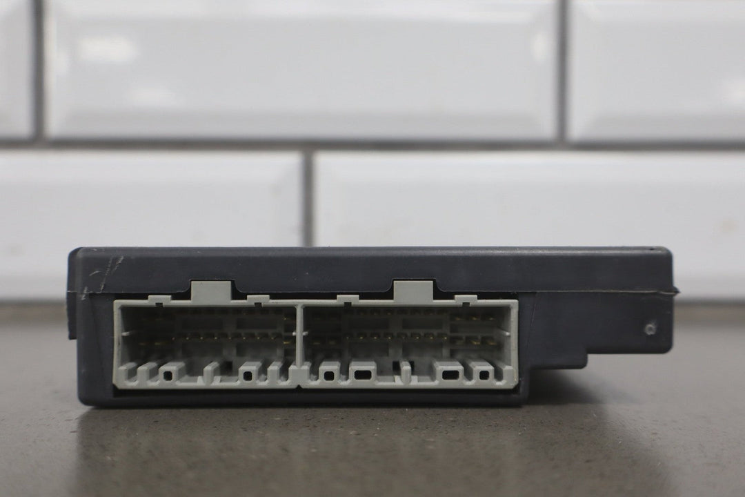 2003 - 2007 Hummer H2 Driver Seat Memory Control Module OEM