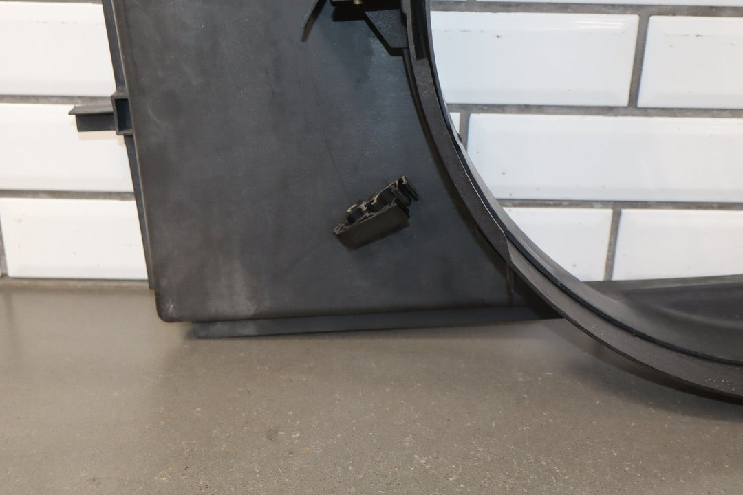 2003 - 2007 Hummer H2 Fan Shroud 15183154