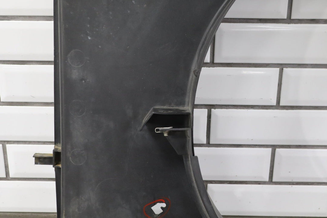 2003 - 2007 Hummer H2 Fan Shroud OEM *Cracked*