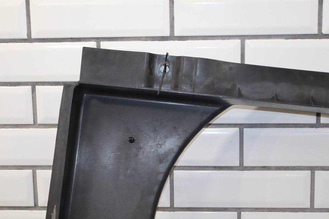 2003 - 2007 Hummer H2 Fan Shroud OEM *Cracked*