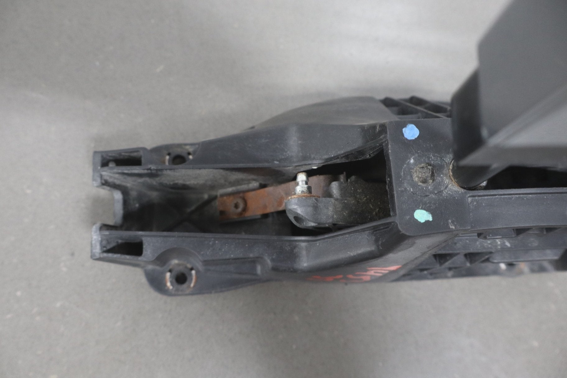 2003-2007 Hummer H2- Floor Shifter With Luxury Shift Knob