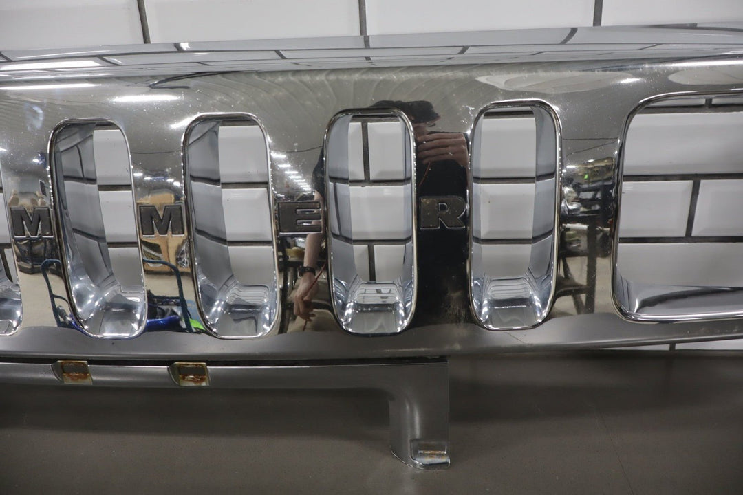 2003 - 2007 Hummer H2 Front Chrome Grille 15777617 OEM