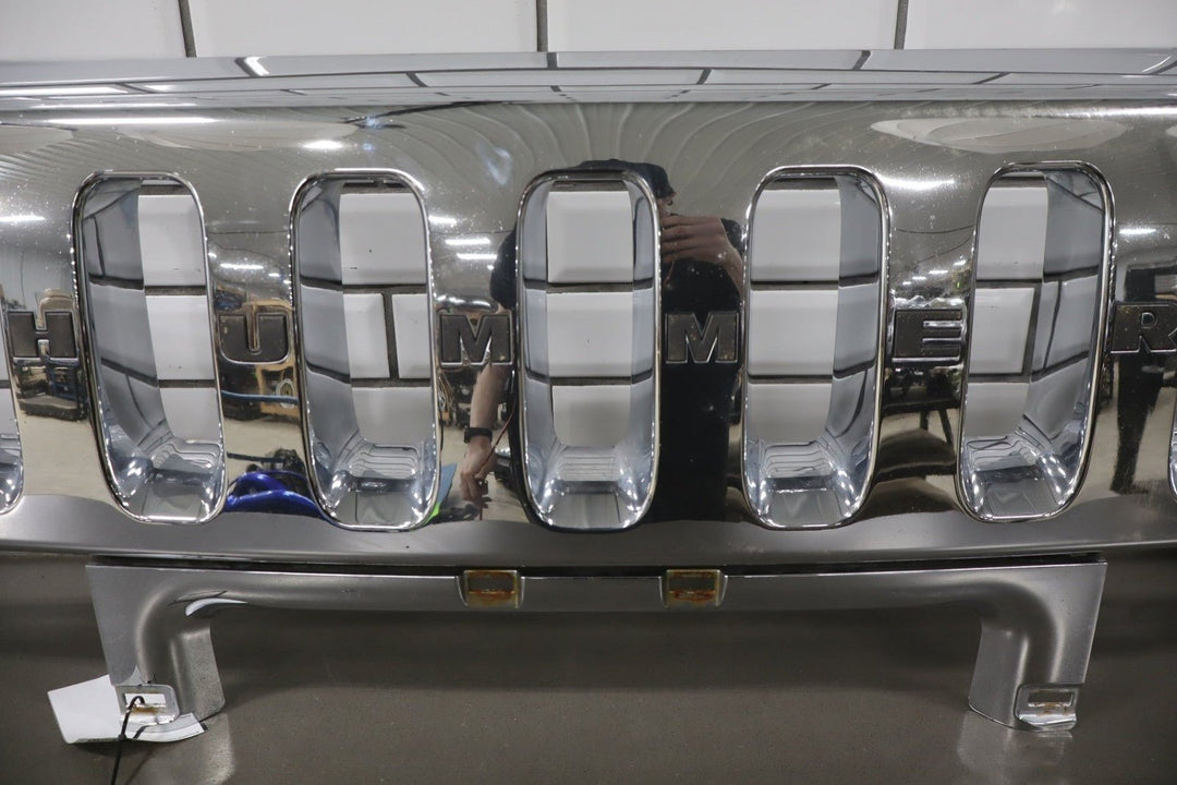 2003 - 2007 Hummer H2 Front Chrome Grille 15777617 OEM