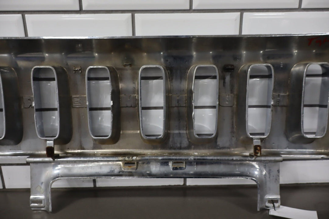 2003 - 2007 Hummer H2 Front Chrome Grille 15777617 OEM