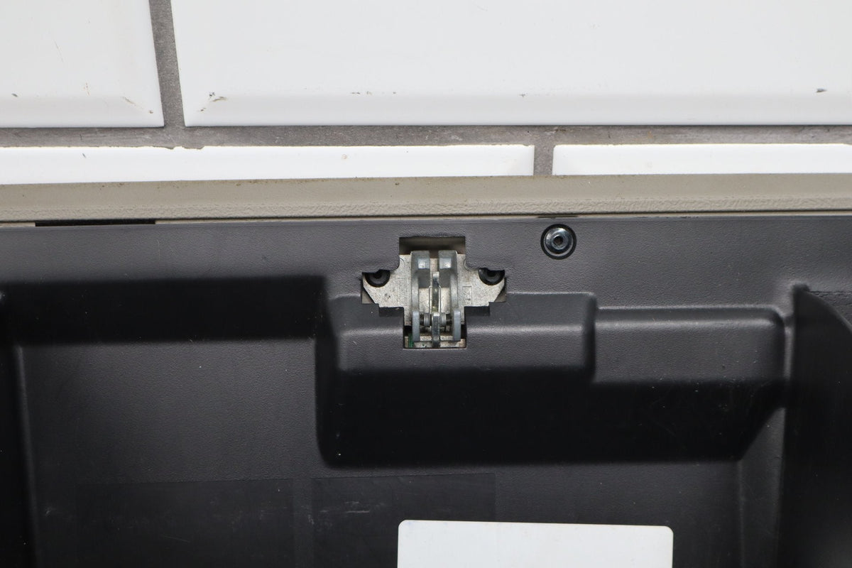 2003-2007 Hummer H2 - Glove Box