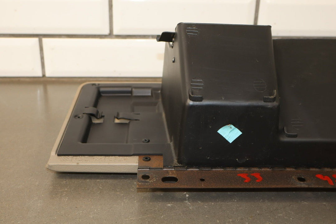 2003 - 2007 Hummer H2 - Glove Box Wheat 502