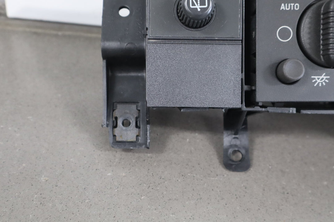 2003 - 2007 Hummer H2 Headlight Switch W/ Mount Panel