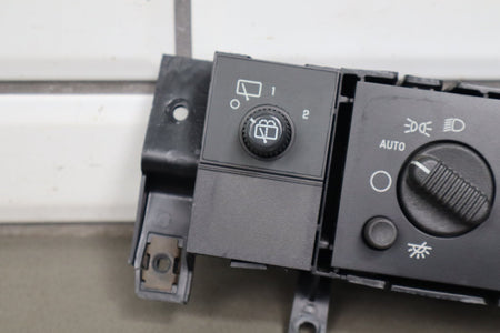 2003-2007 Hummer H2 Headlight Switch W/ Mount Panel