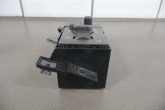 2003 - 2007 Hummer H2 Headlight Switch W/ Mount Panel