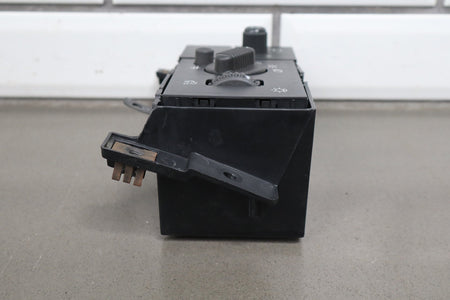 2003-2007 Hummer H2 Headlight Switch W/ Mount Panel