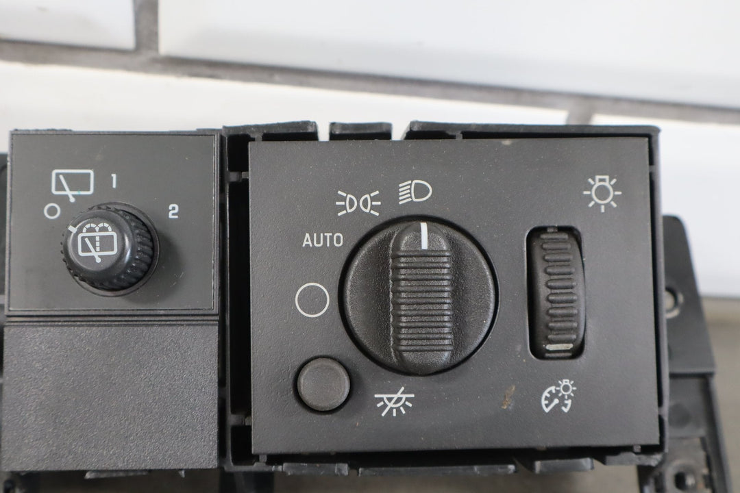 2003 - 2007 Hummer H2 Headlight Switch W/ Mount Panel