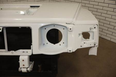 2003-2007 Hummer H2 Hood Olympic White 50 15927860
