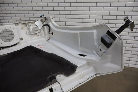2003-2007 Hummer H2 Hood Olympic White 50 15927860