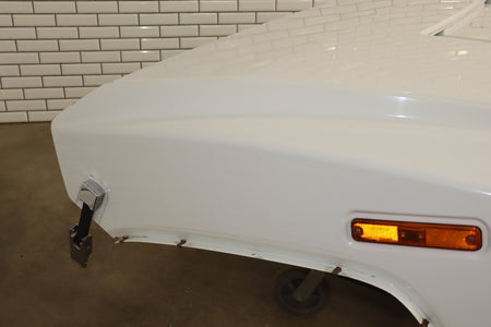 2003-2007 Hummer H2 Hood Olympic White 50 15927860