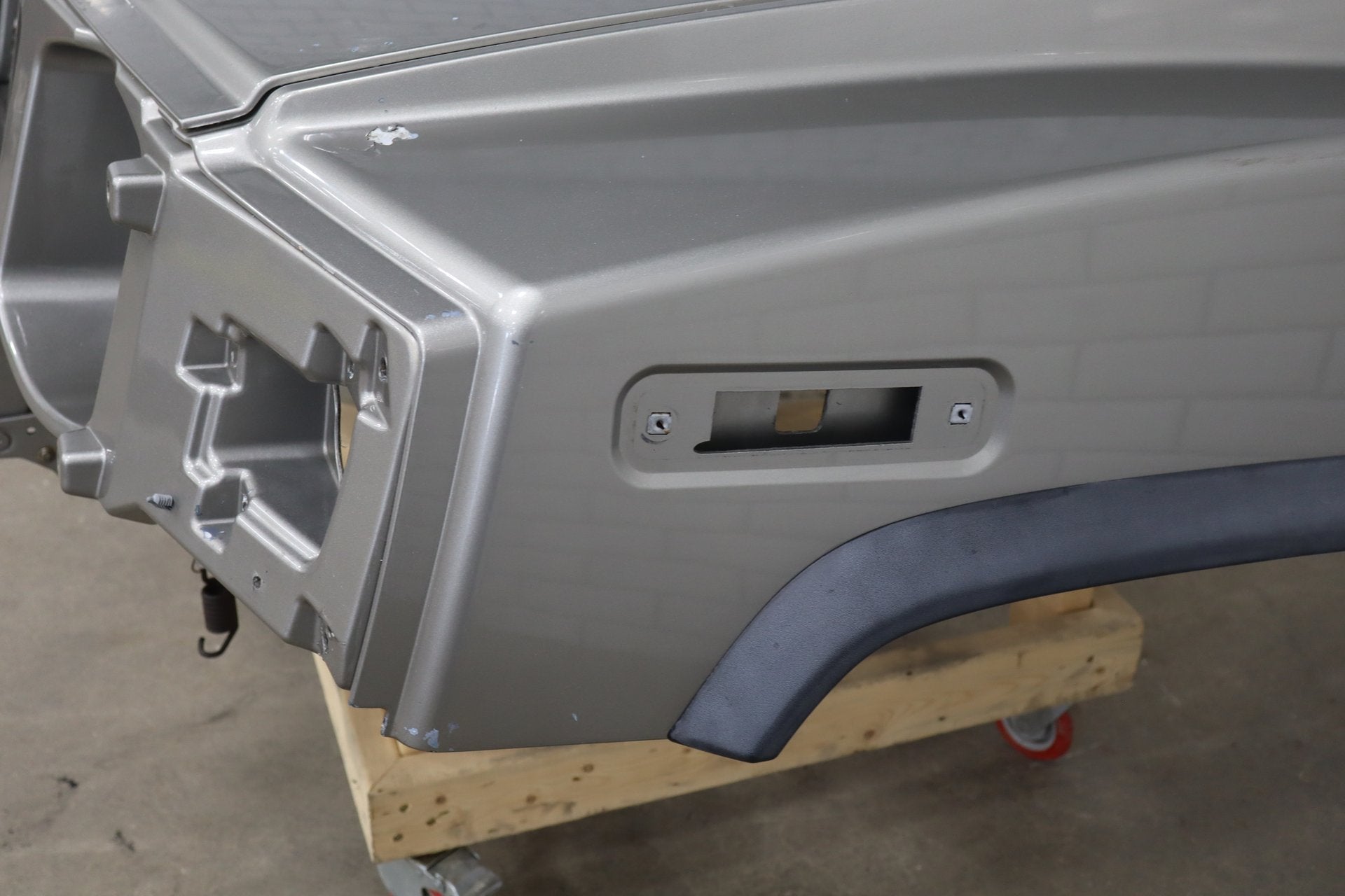 2003-2007 Hummer H2 Hood Pewter 11 15927860