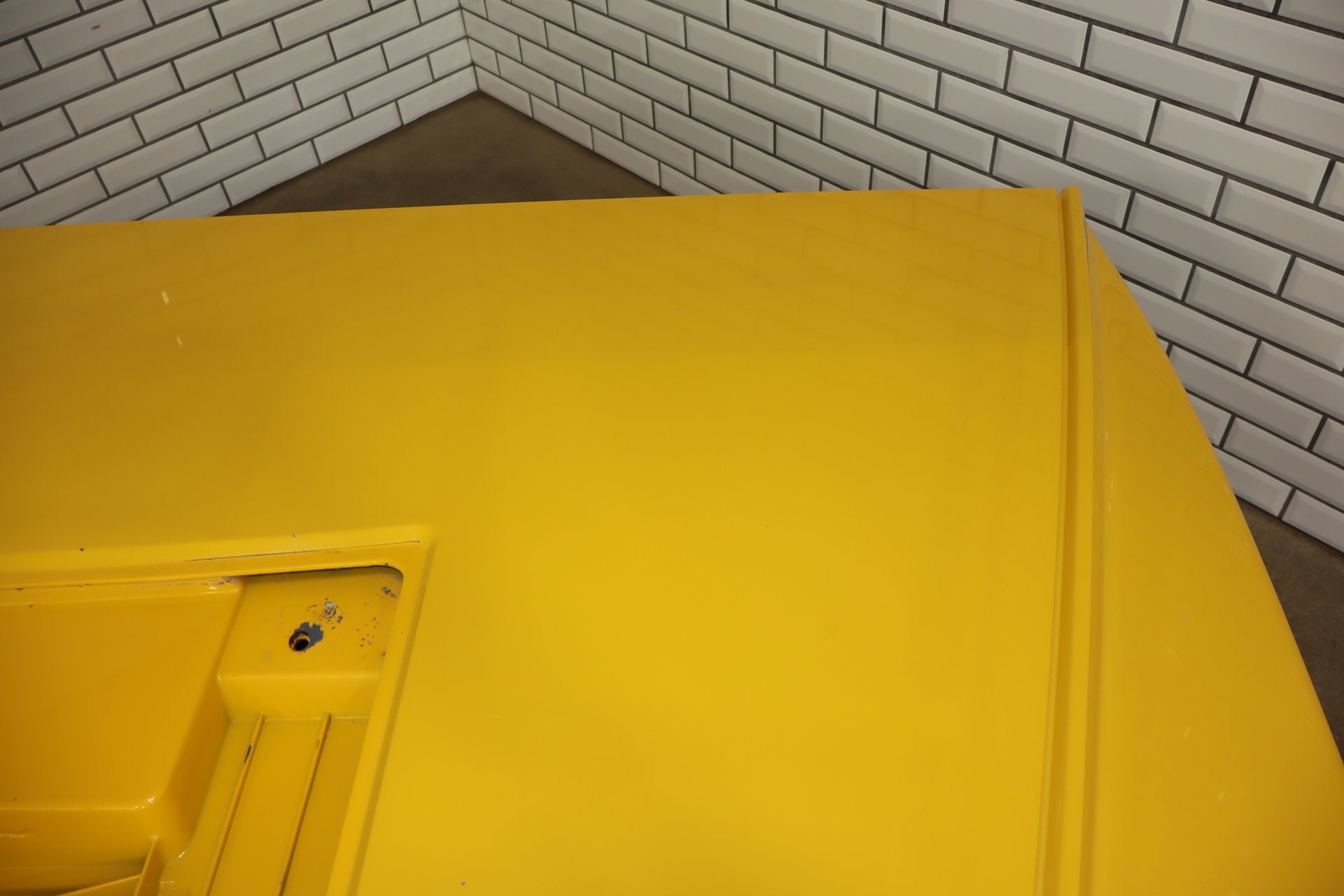 2003-2007 Hummer H2 Hood Yellow 41 15927860