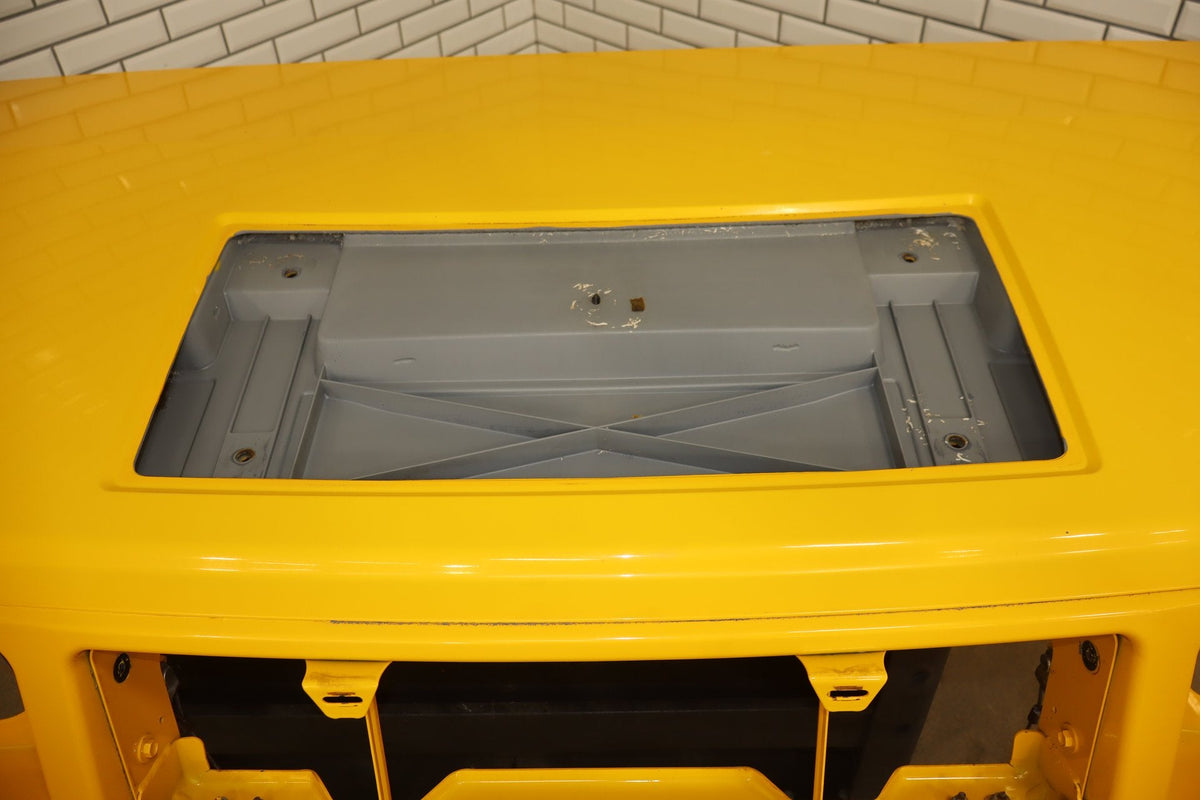 2003-2007 Hummer H2 Hood Yellow 43 15927860