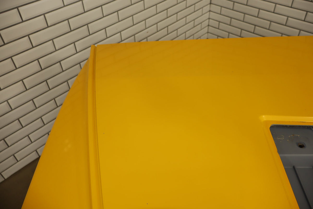 2003-2007 Hummer H2 Hood Yellow 43 15927860