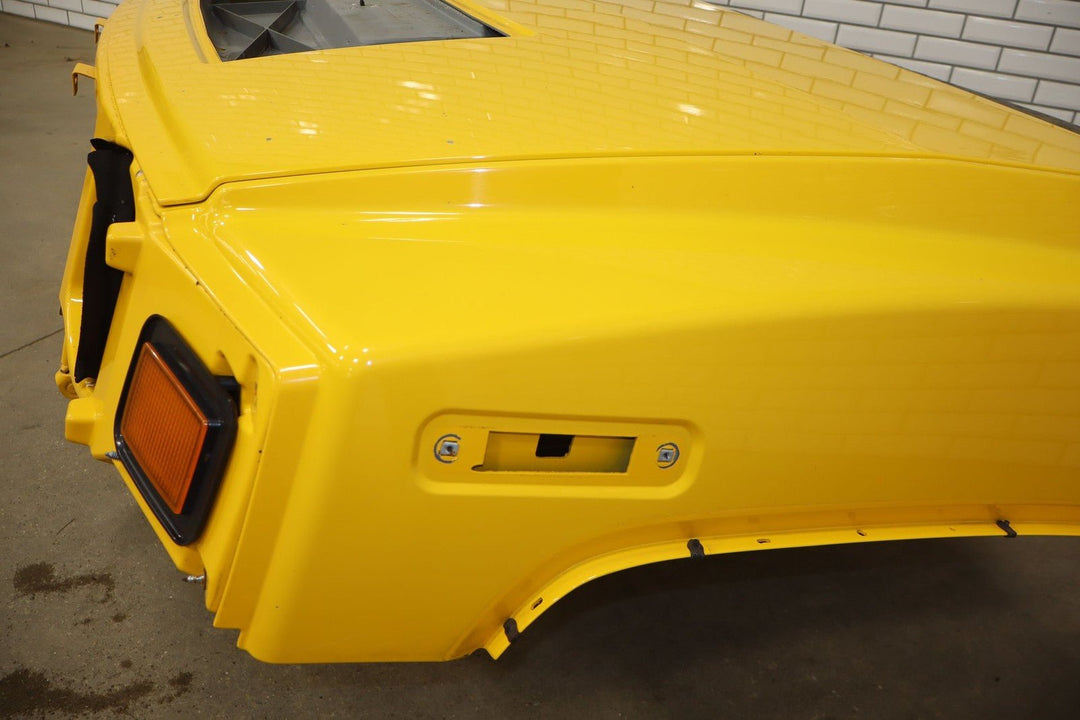 2003 - 2007 Hummer H2 Hood *Yellow 43* 15927860