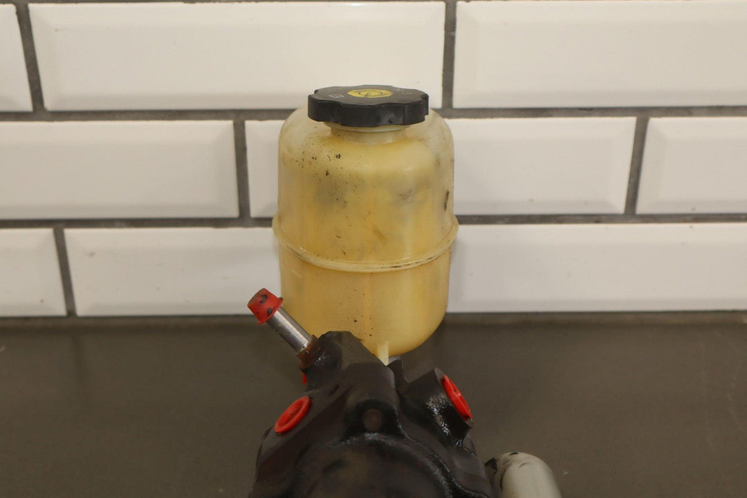 2003 - 2007 Hummer H2 Hydroboost Brake Power Booster Master Cylinder W/Reservoir