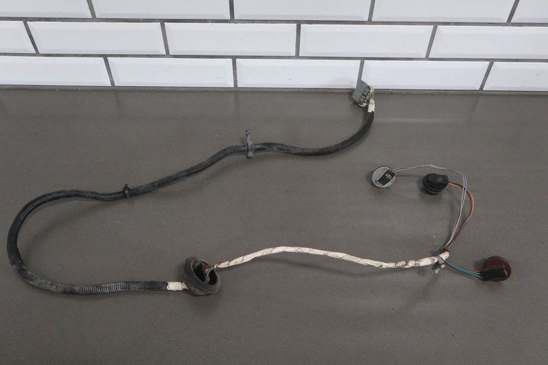 2003 - 2007 Hummer H2 - Left Driver Taillight Wiring Harness 12335954