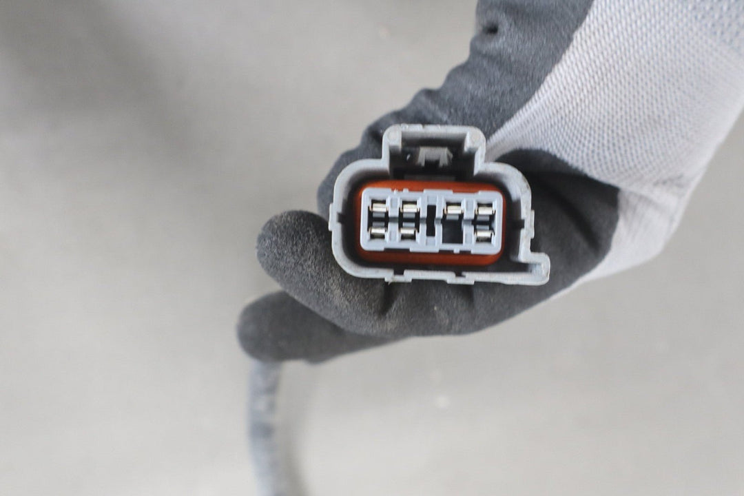 2003 - 2007 Hummer H2 - Left Driver Taillight Wiring Harness 12335954