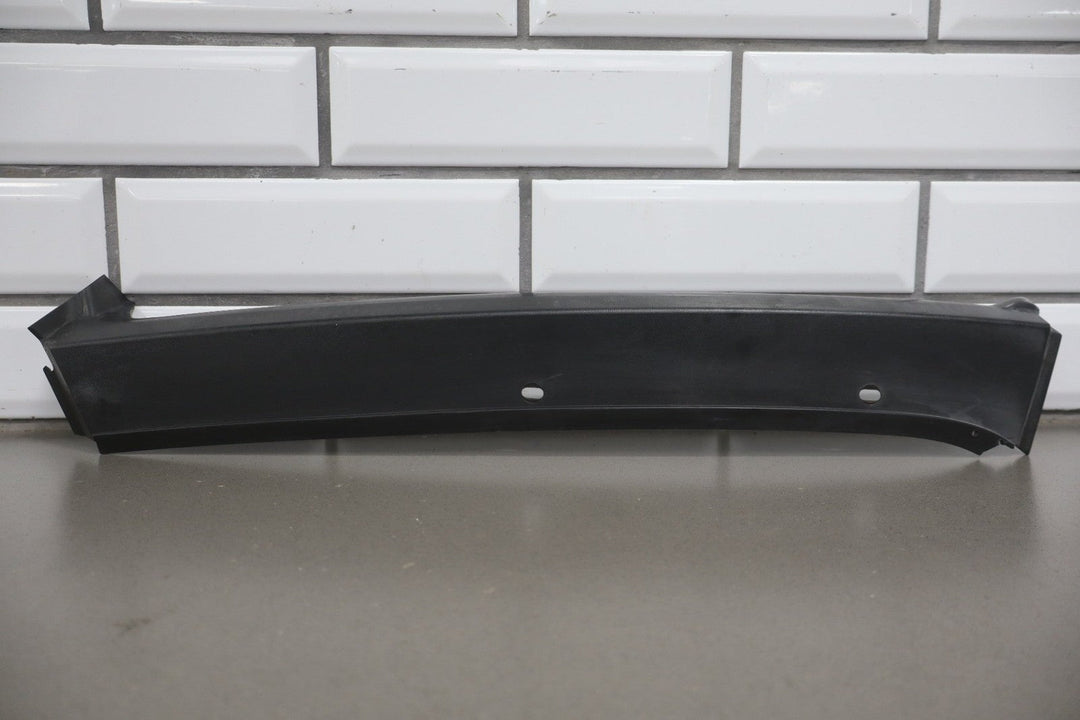 2003 - 2007 Hummer H2 Left Exterior A Pillar OEM