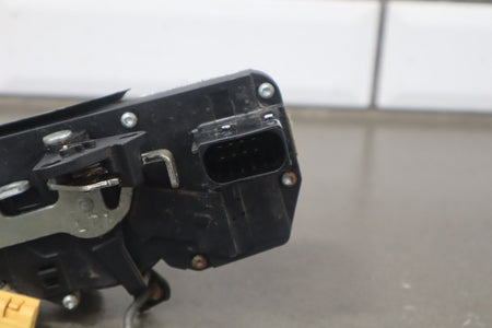2003-2007 Hummer H2- Left Front Door Latch 15816392