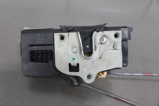 2003 - 2007 Hummer H2 - Left Front Door Latch 15816392