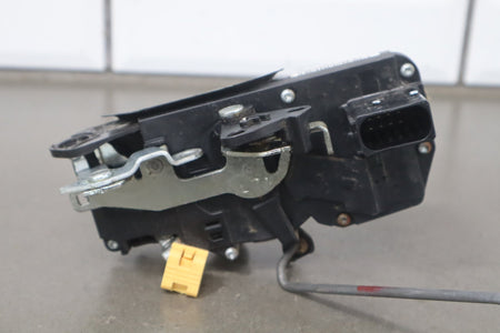 2003-2007 Hummer H2- Left Front Door Latch 15816392