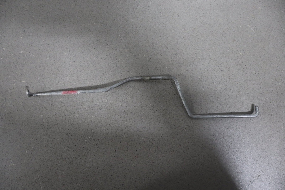 2003 - 2007 Hummer H2 - Left Front Door Latch 15816392