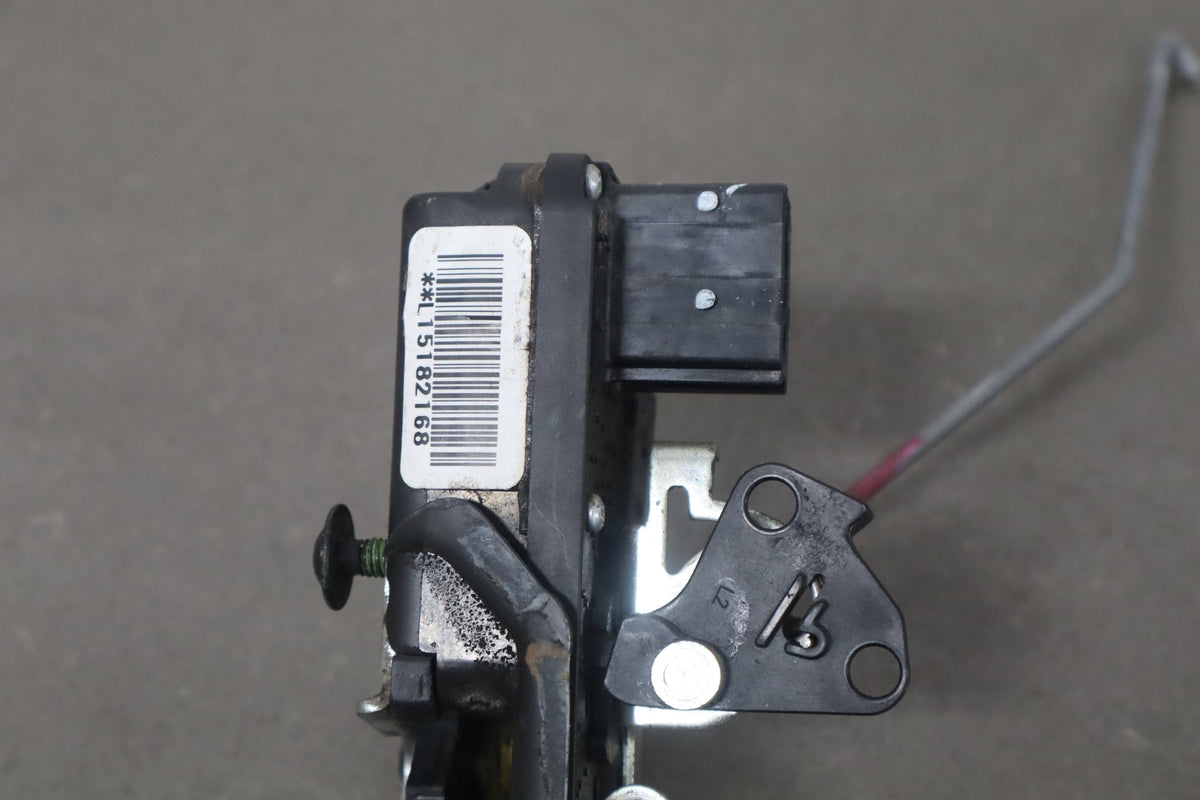 2003-2007 Hummer H2- Left Front Door Latch 15816392