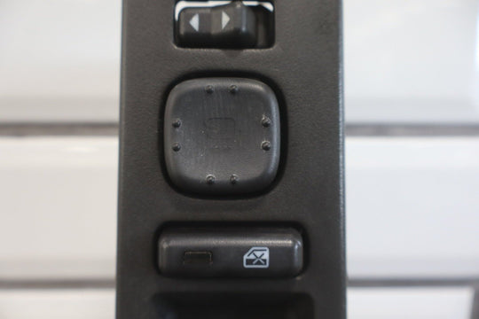 2003 - 2007 Hummer H2 - Left Front Master Window Switch W/ Bezel