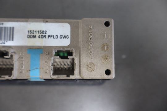 2003 - 2007 Hummer H2 - Left Front Master Window Switch W/ Bezel