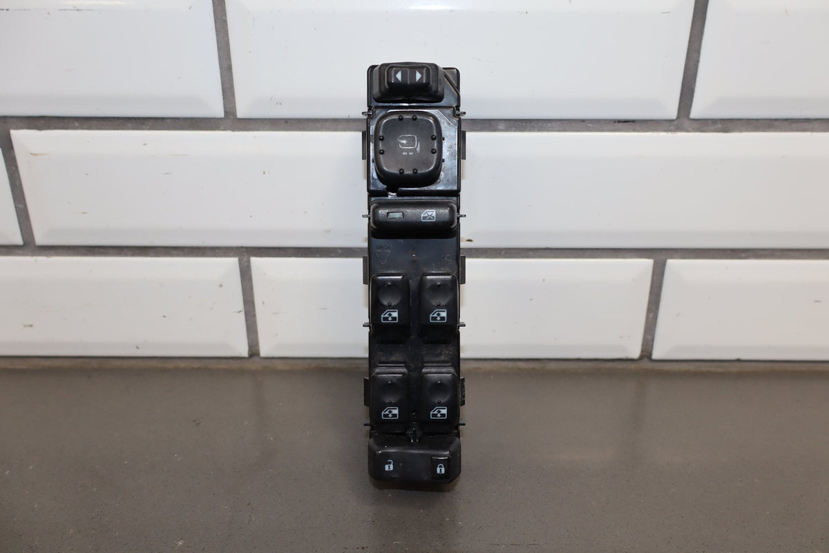 2003-2007 Hummer H2- Left Front Window Switch