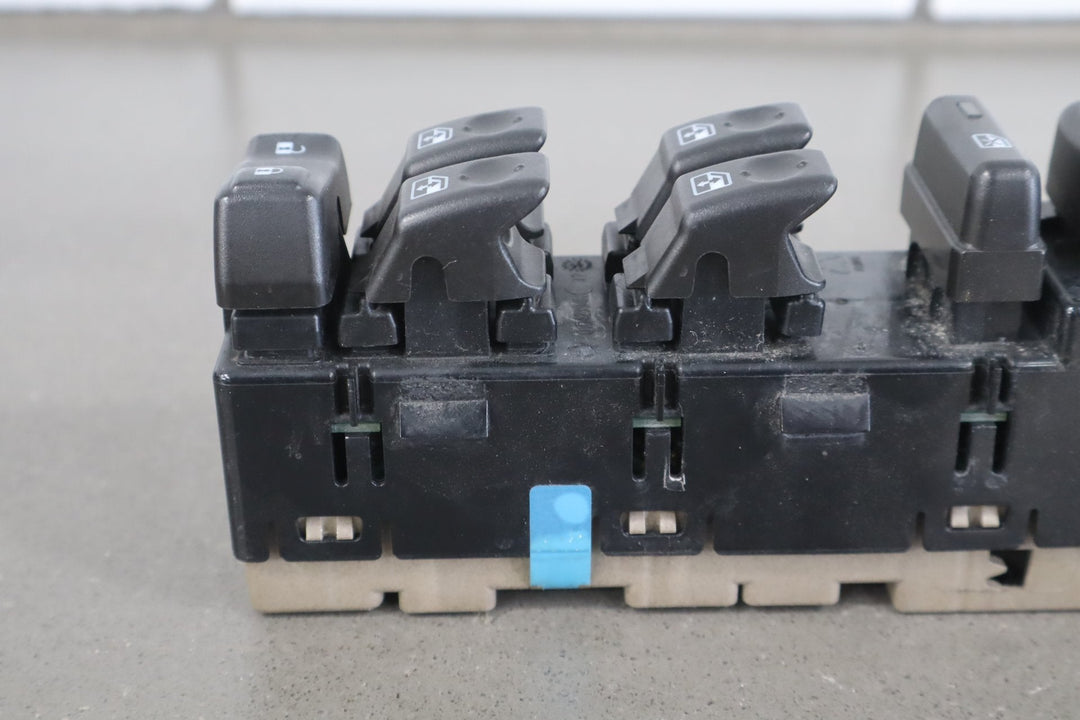 2003 - 2007 Hummer H2 - Left Front Window Switch