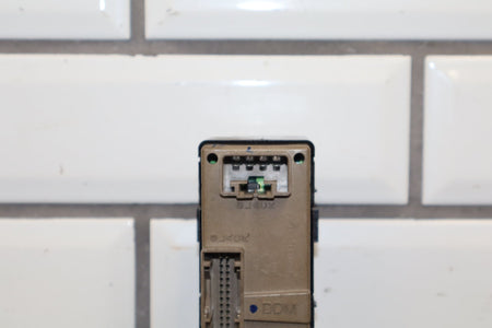 2003-2007 Hummer H2- Left Front Window Switch